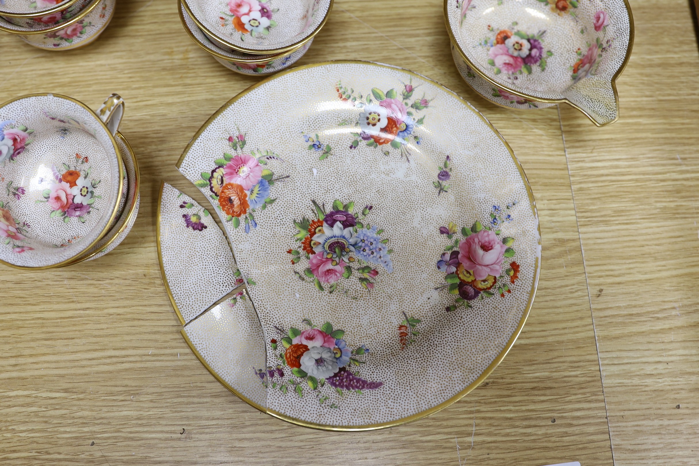 A Coalport ‘Improved feltspar’ porcelain part tea and coffee service, c.1825